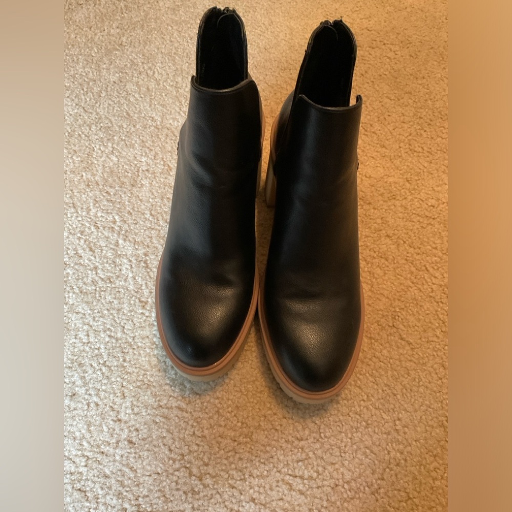 Dolce Vita Ankle Boots. Sz. 11